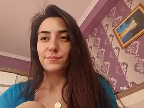 Snapshot of AlejandraDelaney chatting on 10.04.25 AlejandraDelaney online show from 10.04.25