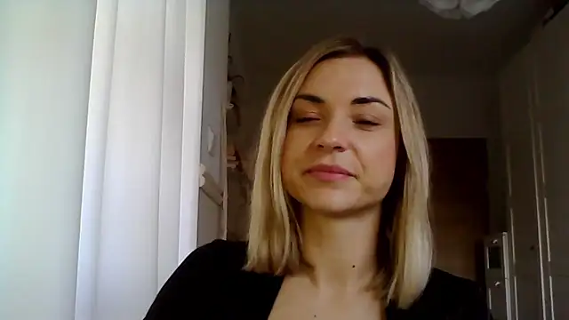 ashley xlove online show from 12.02.24