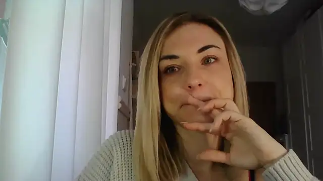 ashley xlove online show from 01.24.25