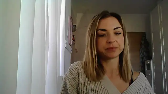 ashley xlove online show from 03.10.25