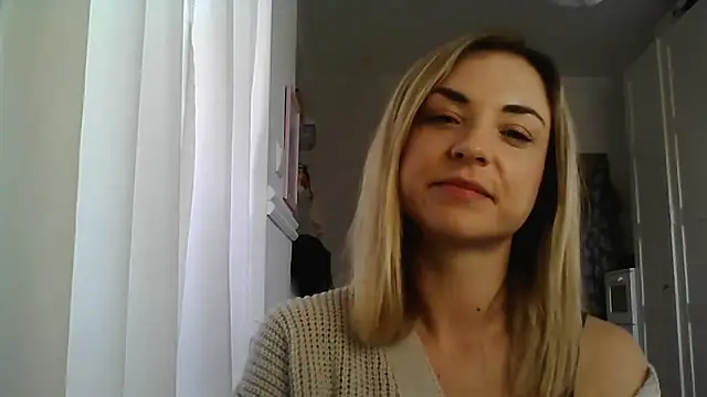 ashley xlove online show from 03.12.25