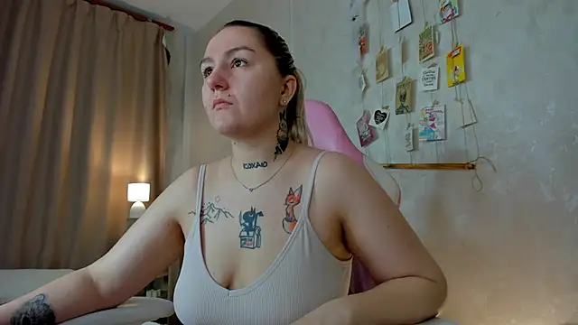 Debbie Taylor online show from 11.20.25