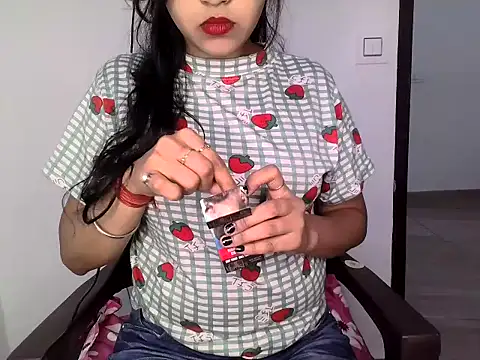 Snapshot of MOSAM_ chatting on 12.31.24 MOSAM online show from 12.31.24