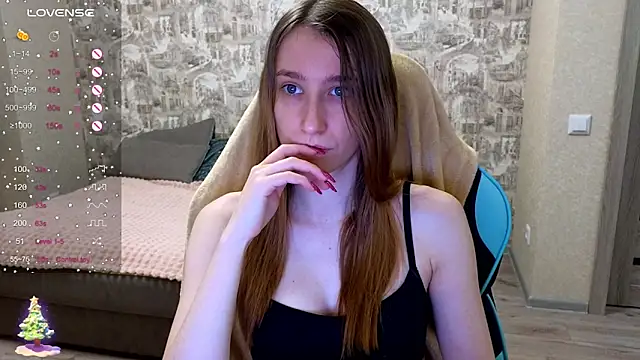 Snapshot of beril_kiss- chatting on 12.21.24 beril kiss- online show from 12.21.24