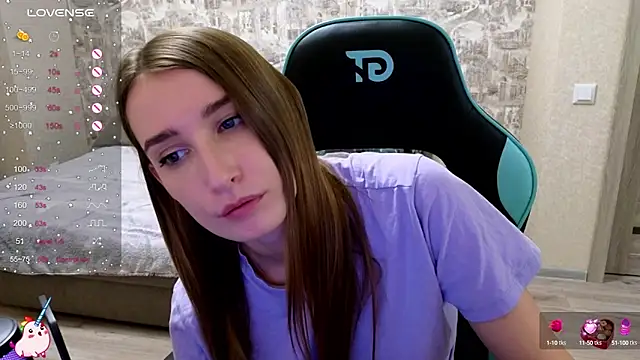 Snapshot of beril_kiss- chatting on 09.12.25 beril kiss- online show from 09.12.25