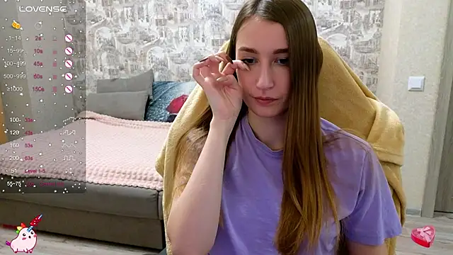 Snapshot of beril_kiss- chatting on 11.21.25 beril kiss- online show from 11.21.25