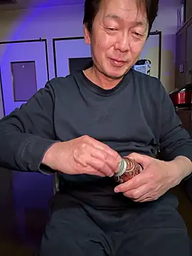 SaneService9 online show from 04.28.26