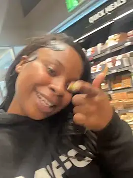 Snapshot of miamiworld chatting on 03.18.26 miamiworld online show from 03.18.26