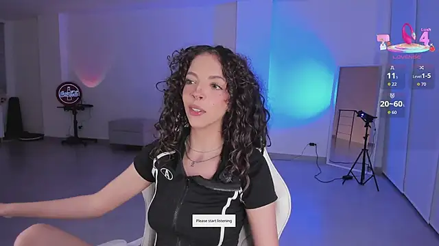 Sapphire Venuss online show from 06.16.26