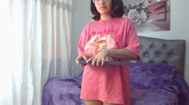 lily f00x online show from 03.15.25