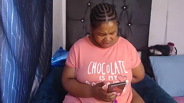 BigbootyNickyx online show from 11.20.25