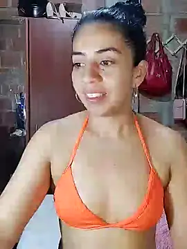 Snapshot of anngela01 chatting on 01.17.25 anngela01 online show from 01.17.25