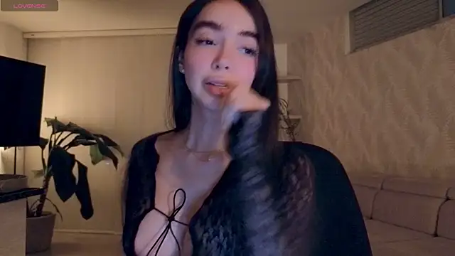 Snapshot of Siny_Moore chatting on 02.27.26 Siny Moore online show from 02.27.26