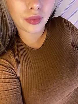 69Laura696 online show from 12.09.24