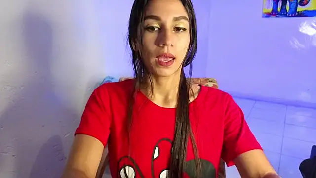 Snapshot of Luci_And_Sofi chatting on 08.05.26 Luci And Sofi online show from 08.05.26