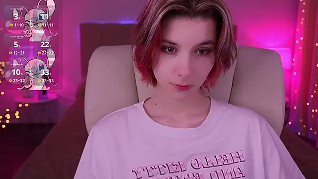 Snapshot of HaylaAmber chatting on 02.10.25 HaylaAmber online show from 02.10.25