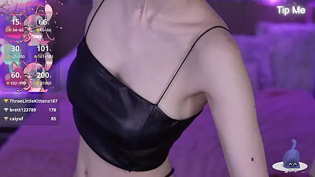 Snapshot of HaylaAmber chatting on 03.23.25 HaylaAmber online show from 03.23.25