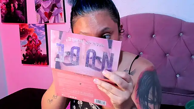 Mila nixon02 online show from 04.25.26