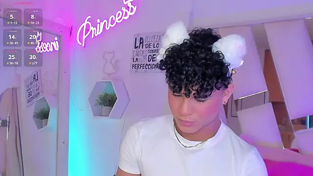 EthanCollens online show from 01.20.25