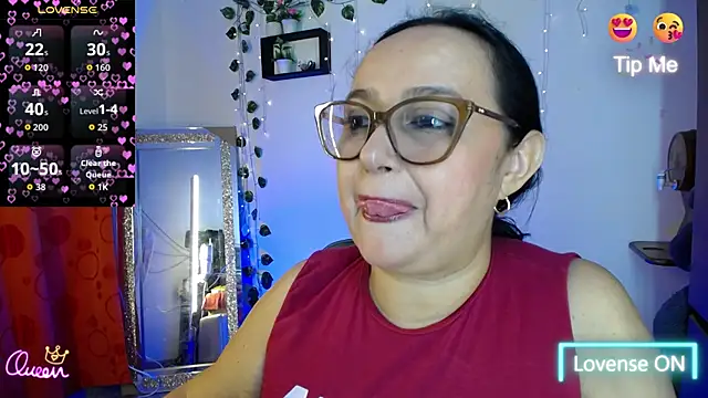 Gia Nahomi online show from 06.20.26