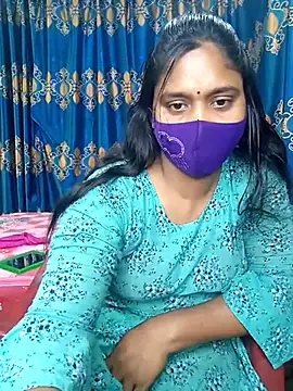 Hot Maleka online show from 03.18.25