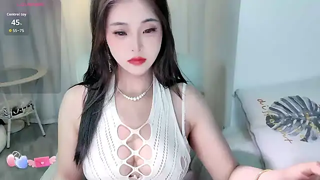 Snapshot of Ailisha66 chatting on 05.16.26 Ailisha66 online show from 05.16.26