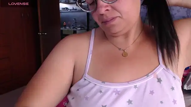 miia-big1boobs  online show from 08.04.26