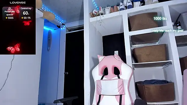 emily palmeer online show from 02.08.25