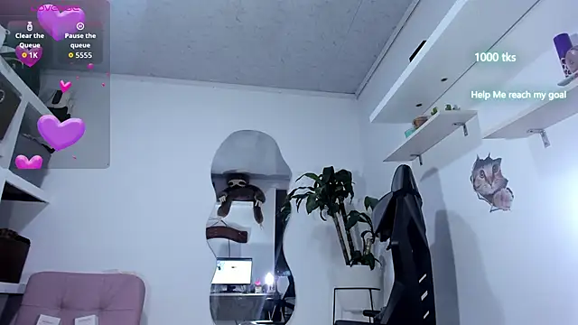 emily palmeer online show from 09.24.25