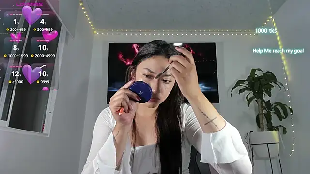 emily palmeer online show from 12.04.25