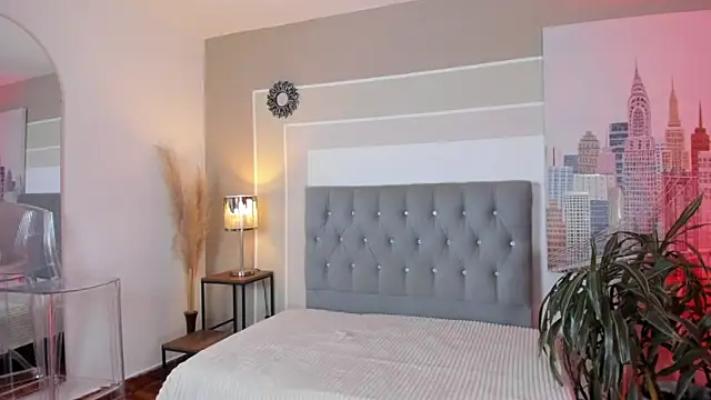 Snapshot of valeriavibes chatting on 12.09.24 valeriavibes online show from 12.09.24