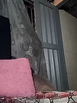 DOMINANTE KLOE  online show from 03.06.25