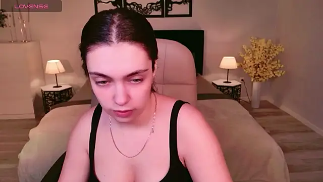 DaniellaLovely online show from 11.08.25