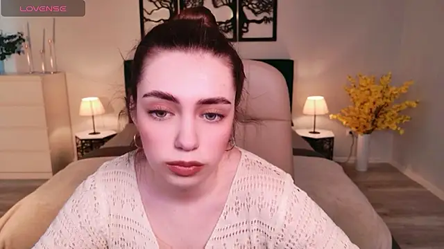 DaniellaLovely online show from 02.17.26