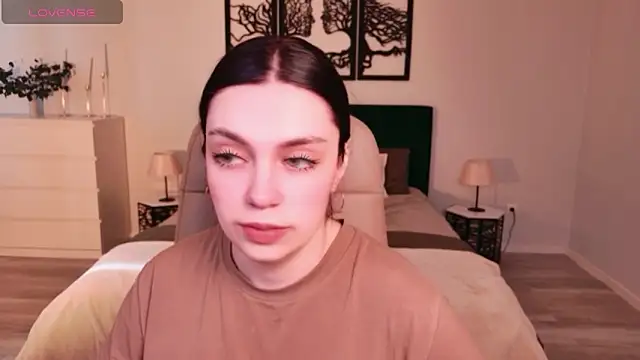 DaniellaLovely online show from 03.16.26