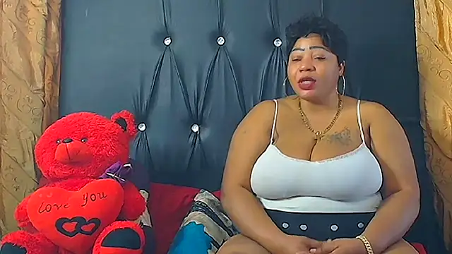 HUMONGUOUSTITSS online show from 11.08.25