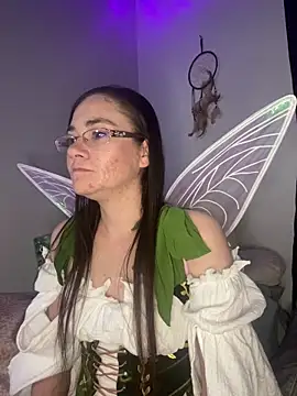 Snapshot of Cutebitch@xh chatting on 04.24.26 Cutebitchxh online show from 04.24.26