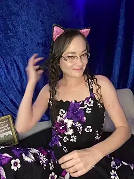 Snapshot of Cutebitch@xh chatting on 04.28.26 Cutebitchxh online show from 04.28.26
