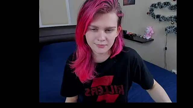 JulieTaylors online show from 05.02.26
