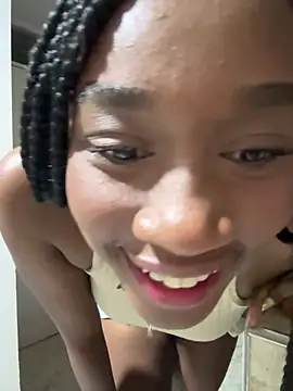 Snapshot of EscorpiLeoncita chatting on 02.17.26 EscorpiLeoncita online show from 02.17.26