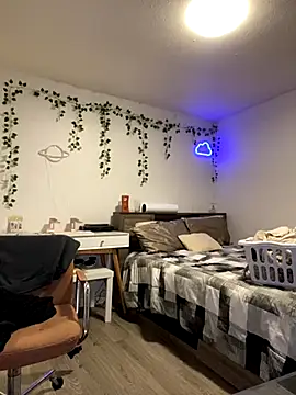 Kittyymaze1 online show from 11.26.25