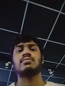 Snapshot of heartless__95 chatting on 11.09.25 heartless 95 online show from 11.09.25