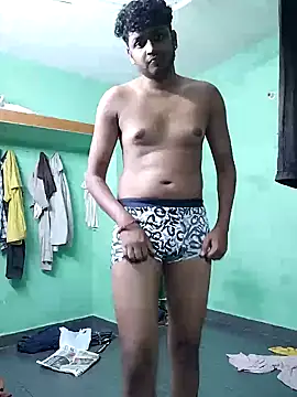 Snapshot of heartless__95 chatting on 02.17.26 heartless 95 online show from 02.17.26