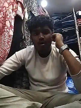 Snapshot of heartless__95 chatting on 02.28.26 heartless 95 online show from 02.28.26