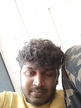 Snapshot of heartless__95 chatting on 03.19.26 heartless 95 online show from 03.19.26