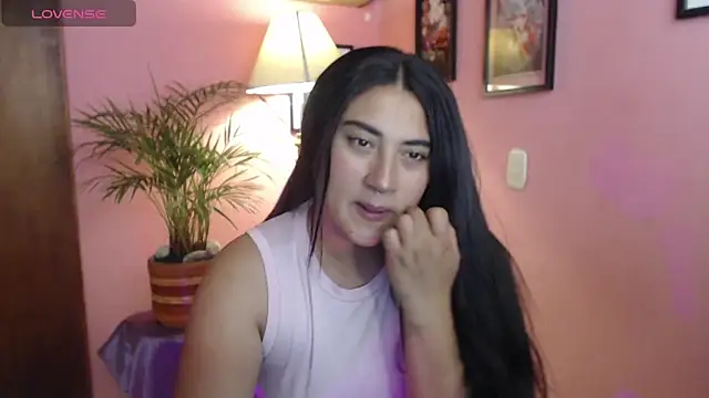 Snapshot of bunnyemilyrose36 chatting on 03.11.26 bunnyemilyrose36 online show from 03.11.26