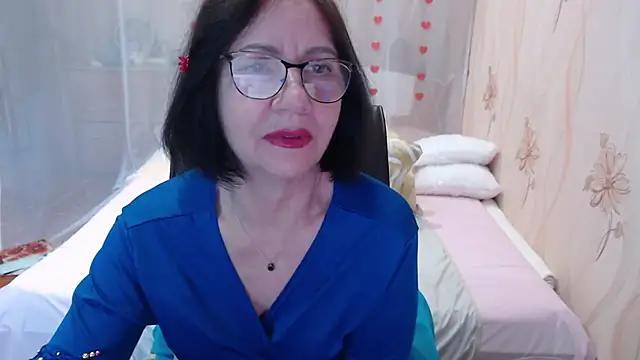 OlgaHottie online show from 10.13.25