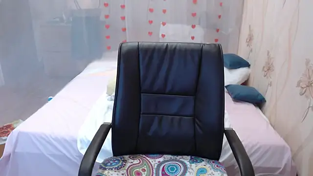 OlgaHottie online show from 10.20.25