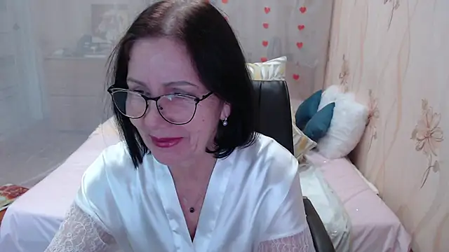 OlgaHottie online show from 11.21.25