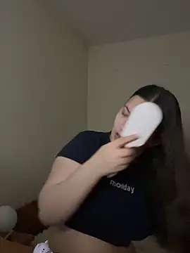 Snapshot of Prudie_Gabriella chatting on 11.24.25 Prudie Gabriella online show from 11.24.25